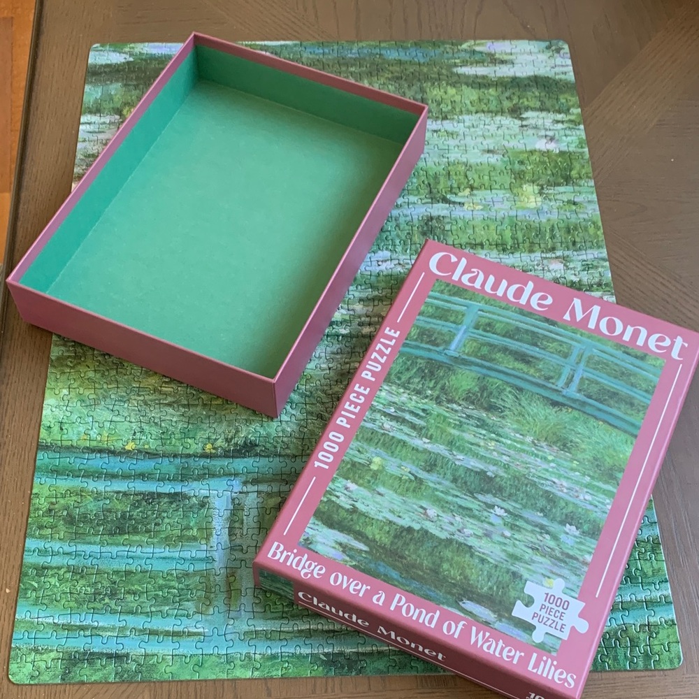 Claude Monet 1000-Piece Puzzle - Bridge Over a Pond of Water Lilies